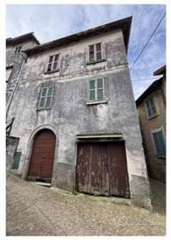 Immobile in asta di 49 m² con 2 locali e box auto 