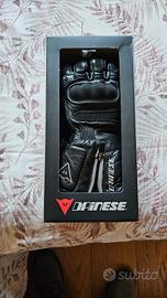 Guanti moto Dainese