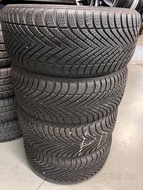 Gomme usate Pirelli Invernali 225/40r18