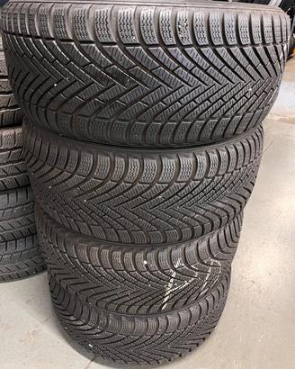 Gomme usate Pirelli Invernali 225/40r18