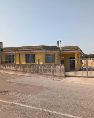 Oschiri Capannone Commerciale