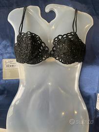 Reggiseno ricamato Parah