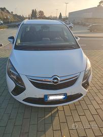 Zafira tourer metano 