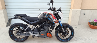 Ktm duke 125 abs