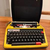 Macchina da scrivere