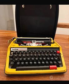 Macchina da scrivere