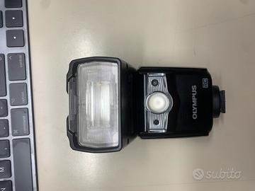 Flash Olympus FL-600R