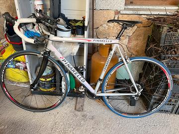 Bici da corsa pinarello
