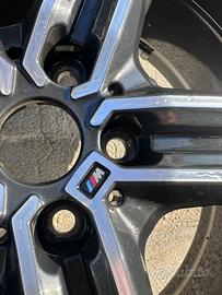 Disco in lega BMW Logato Msport