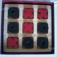 Tris in legno e Carte da scala - scopa (nuove)