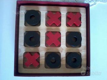 Tris in legno e Carte da scala - scopa (nuove)