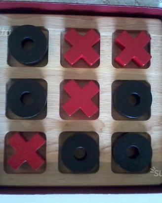 Tris in legno e Carte da scala - scopa (nuove)