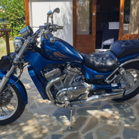Suzuki intruder 600 1996