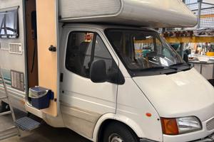 Ford elnagh 1995 6 posti