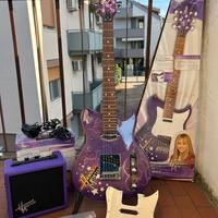 Chitarra elettrica Washburn x Disney 
