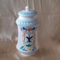 Vasi in ceramica fatti a mano