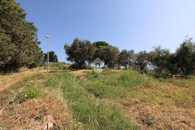 TER. RESIDENZIALE A MONTOPOLI DI SABINA