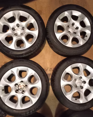 CERCHI IN LEGA(e ferro) GRUPPO:FIAT-da 16"-15"e14"
