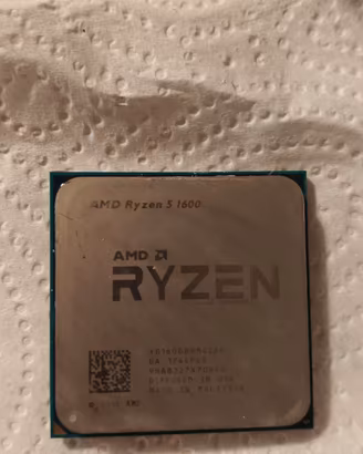 CPU Ryzen 5 1600 socket AM4 + Dissipatore