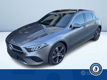 Mercedes-Benz Classe A A 250 e Plug-in hybrid...