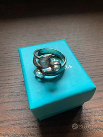 Anello in topazio azzurro