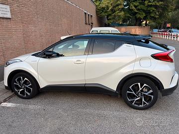 Toyota C-HR 1.8 Trend full hybrid