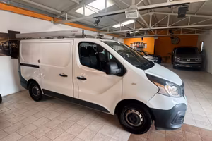 Renault Trafic T27 2.0 dCi 120CV PC-TN Furgone Ice