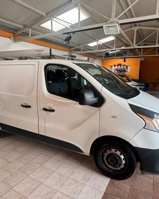 Renault Trafic T27 2.0 dCi 120CV PC-TN Furgone Ice