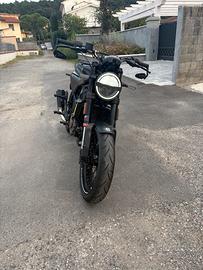 HUSQVARNA Svartpilen 125