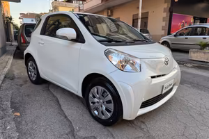 Toyota iQ 1.0 CVT Trend Automatica