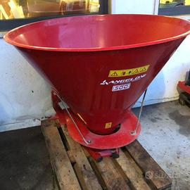 Spandiconcime Angeloni 500 KG