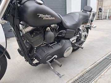Harley-Davidson Dyna Street Bob FXDB