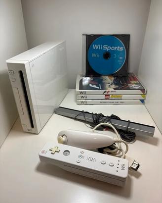 Nintendo wii Completa Funzionante + 4 giochi
