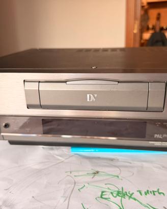 Sony dhr 1000vc