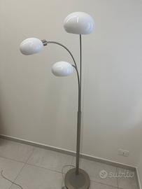 Lampada da terra a 3 luci