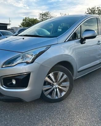 Peugeot 3008 1.6 HDi 115CV Allure