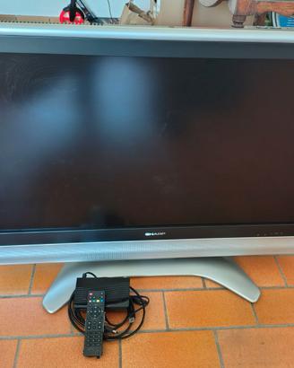 Televisione LCD  SHARP