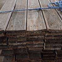 Doghe per pedana in larice