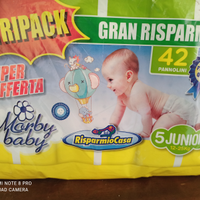 Pannolini TG 5 , giochi, accessori , vestitini