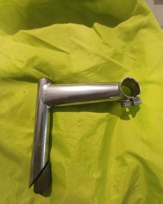 pipa attacco manubrio 130