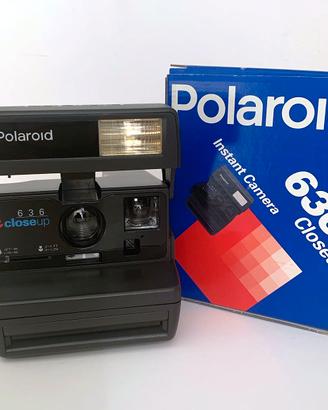 Polaroid 636 Close up.