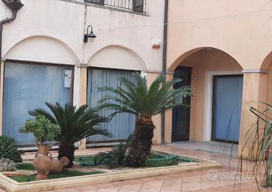 Locale commerciale Via Roma Centro Muravera