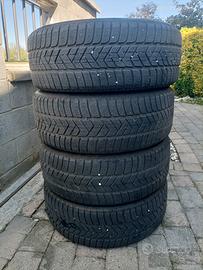Gomme invernali 235/50/19
