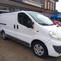 Trafic 2.0 Tdi 115 Cv - Anno 2013 - Furgone 3 Post