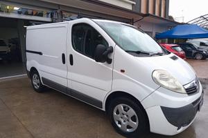 Trafic 2.0 Tdi 115 Cv - Anno 2013 - Furgone 3 Post