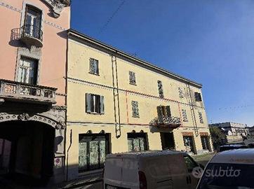 Immobile in asta di 135 m² con 4 locali a Novara