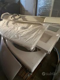 Vasca idromassaggio jacuzzi