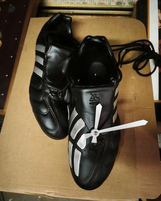 Orologio a muro con riproduzione Scarpe da Calcio