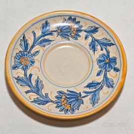 Piattino in ceramica Grazia Deruta decoro floreale