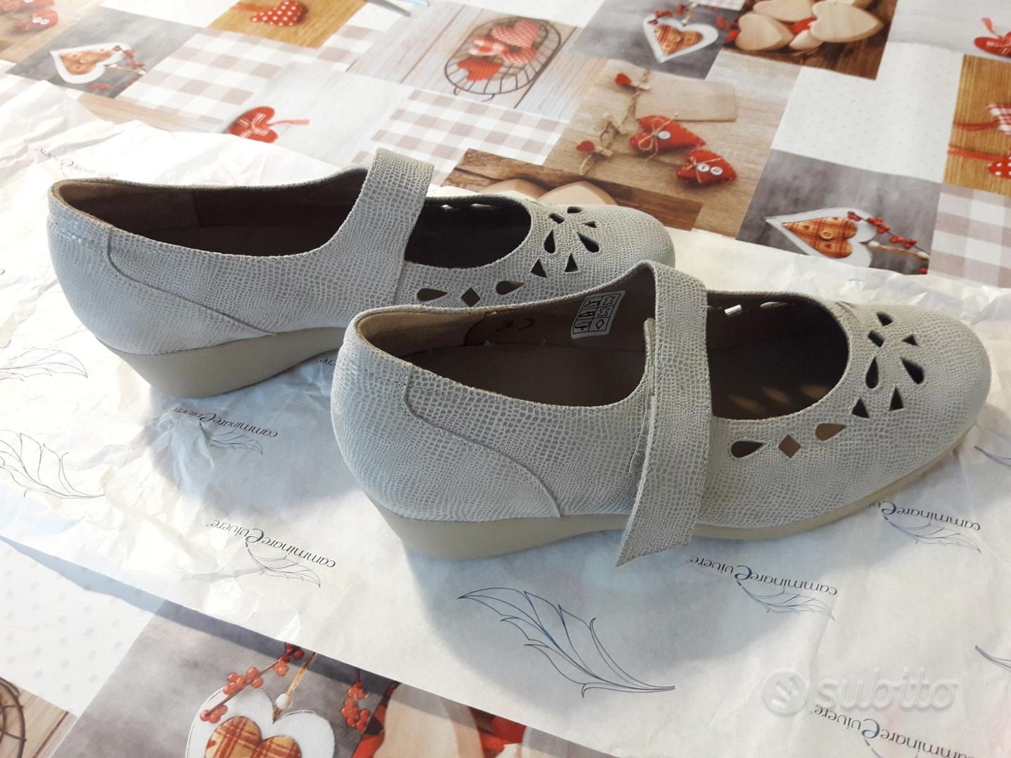 Scarpe ortopediche donna 'Camminare è vivere' Abbigliamento